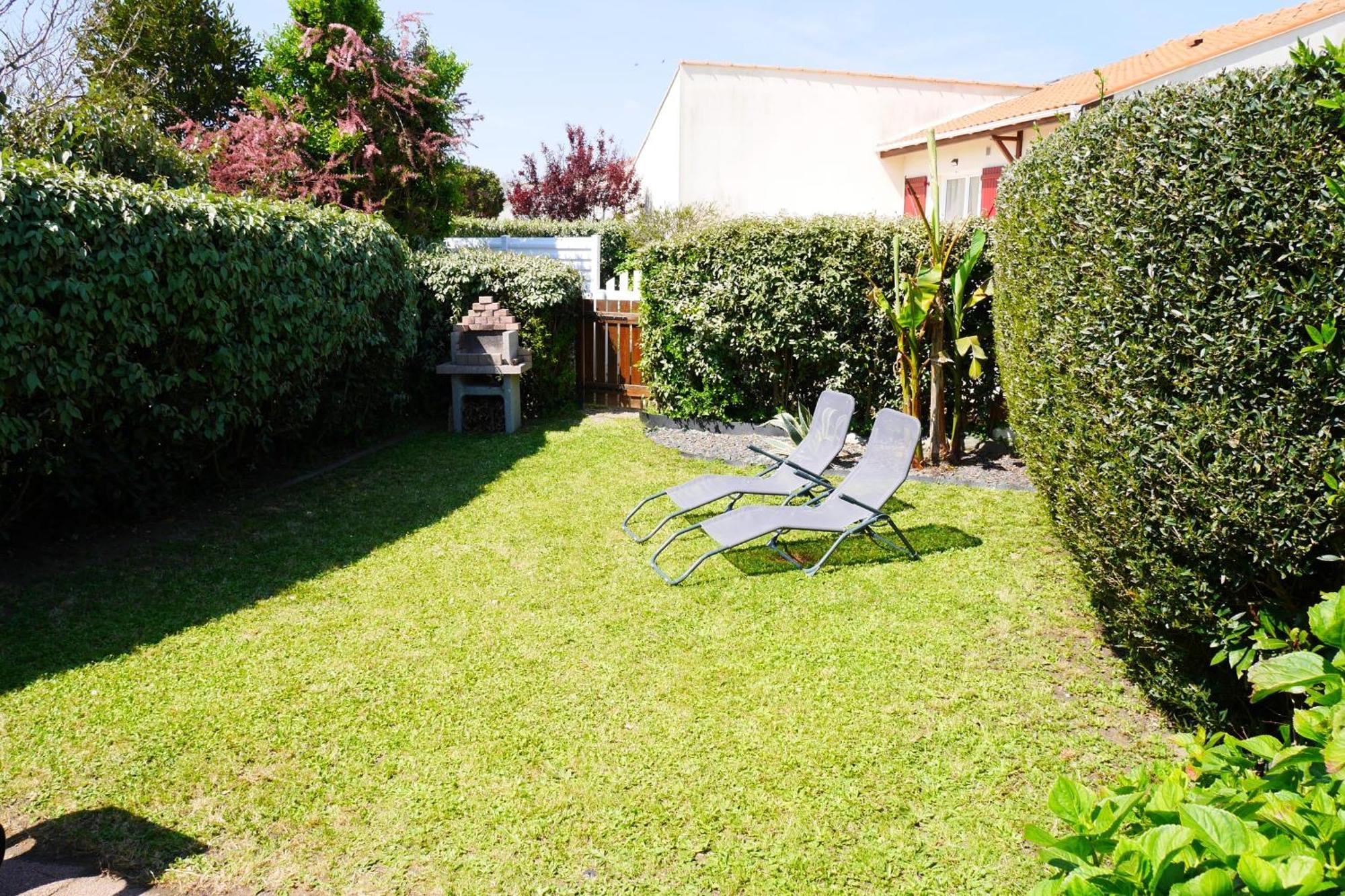 Villa Maisonnette avec piscine commune - 200 m de la mer à La Bernerie-en-Retz Extérieur photo